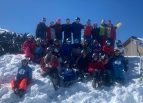 Ein Gruppenbild im Schnee